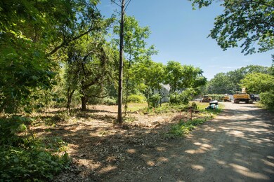 3 Atlantis Lane