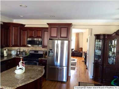 223 Olympia Blvd, Staten Island, NY 10305 - photo 6