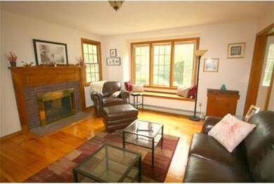 2 Stonegate Ln, Middleboro, MA 02346 - photo 4