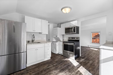 22 Arch St, Ansonia, CT 06401 - photo 2