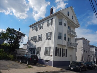 25 Piedmont St, Providence, RI 02909 - photo 2