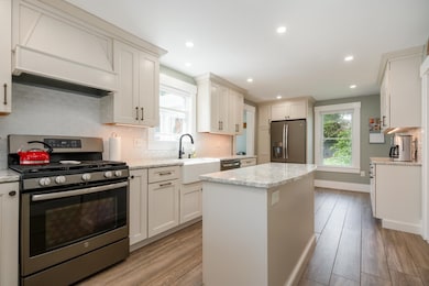 24 Badger St, Concord, NH 03301 - photo 2