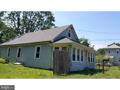 115 Guest St, Penns Grove, NJ 08069 - photo 3