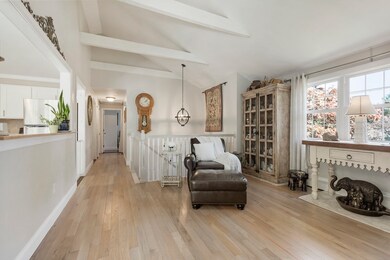 6 Pine Tree Dr, Plainville, MA 02762 - photo 3