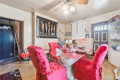 21 Moody St, Braddock, PA 15104 - photo 4