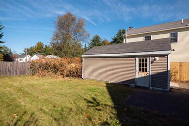 28 Mcduffee St, Rochester, NH 03867 - photo 5