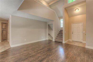 8911 Hauser St, Lenexa, KS 66215 - photo 5
