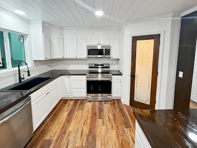 1157 Boy Scout Rd, Hixson, TN 37343 - photo 3