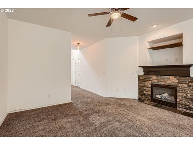 962 SW 17th Way, Troutdale, OR 97060 - photo 6