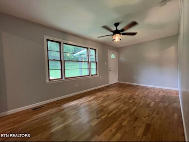 3009 Cox Ln unit A, Knoxville, TN 37914 - photo 4