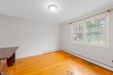 21 Laurie Rd, Landing, NJ 07850 - photo 2