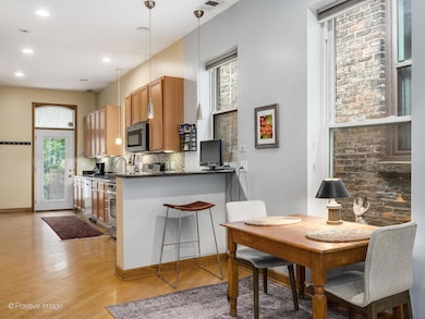 1830 W Huron St unit 2, Chicago, IL 60622 - photo 7