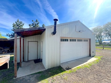 Large Shop/Garage & Wood Shed