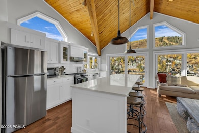 11-web-or-mls-253-ontario-ave