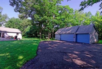 67 East St, Schenectady, NY 12309 - photo 4