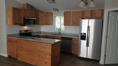 420 Acorn St, Merlin, OR 97532 - photo 5