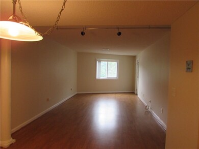 31 Devereux St unit 213, Providence, RI 02909 - photo 4