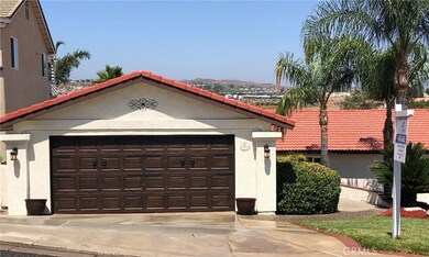 22614 Calcutta Dr, Canyon Lake, CA 92587 - photo 2