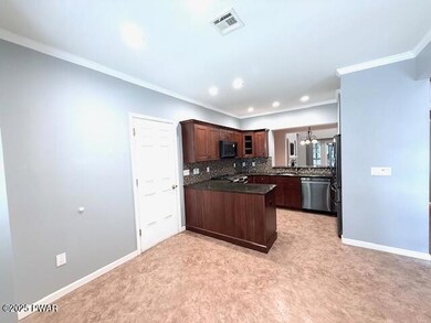 803 Macintosh Way, Matamoras, PA 18336 - photo 7