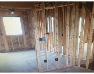 25 Taylor St, Milford, MA 01757 - photo 4