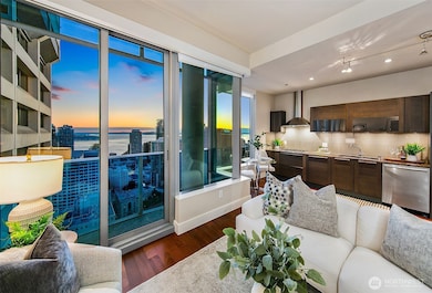 Olive 8 Condos unit 3710, Seattle, WA 98101 - photo 6