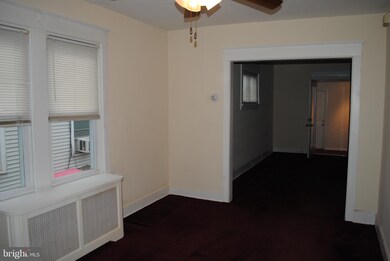 504 Charmont Ave, Folcroft, PA 19032 - photo 2