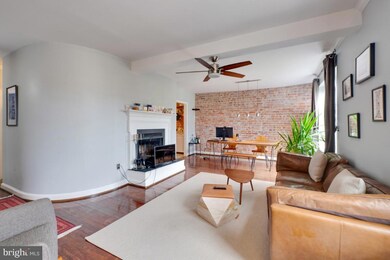 1833 California St NW unit 401, Washington, DC 20009 - photo 2