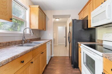 1297Hillcrest-6
