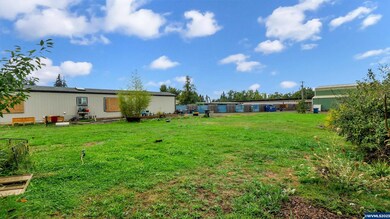 13100 Blackberry Ln, Hubbard, OR 97032 - photo 5