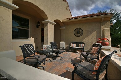 7382 W Silver Spring Way-large-003-021-F