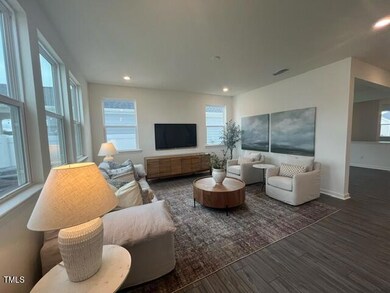 323 Chestnut Oak Ln, Lillington, NC 27546 - photo 7