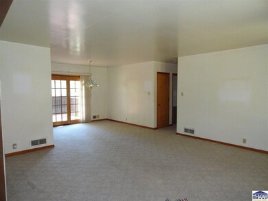 210 S 25th St, Terre Haute, IN 47803 - photo 3