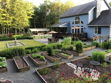 127 Parkwood Dr, Hawley, PA 18428 - photo 3