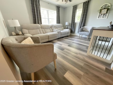 272 E 5 Point Hwy, Charlotte, MI 48813 - photo 7