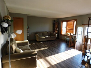 1109 Roush Rd, Lima, OH 45801 - photo 2