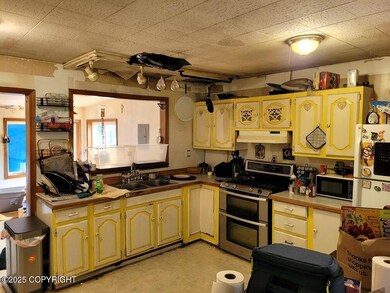 1014 Thorsheim St, Kodiak, AK 99615 - photo 7