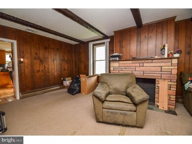 2209 N 1st Ave, Whitehall, PA 18052 - photo 6