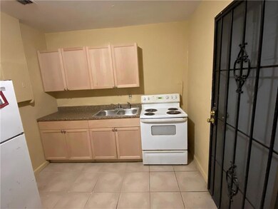 657 SW 9th St, Belle Glade, FL 33430 - photo 3