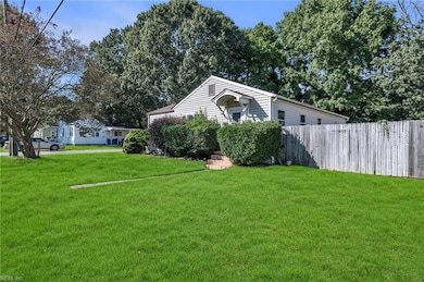 2701 Omar St, Chesapeake, VA 23324 - photo 4