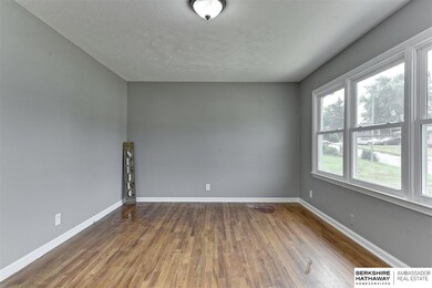 4692 Kansas Ave, Omaha, NE 68104 - photo 5