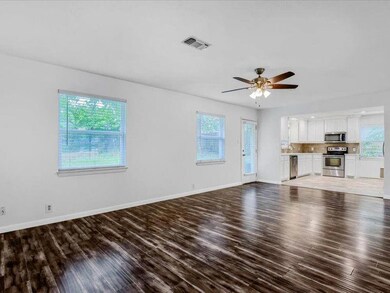 106 Doris Dr, Denison, TX 75021 - photo 6