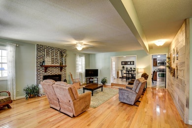 684 Phillips Hollow Rd, Chickamauga, GA 30707 - photo 5