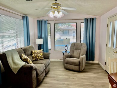 1150 W Red Hills Pkwy unit 72, Washington, UT 84780 - photo 6