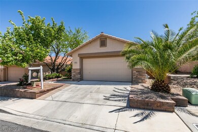 11073 Gateview Ln, Las Vegas, NV 89144 - photo 2