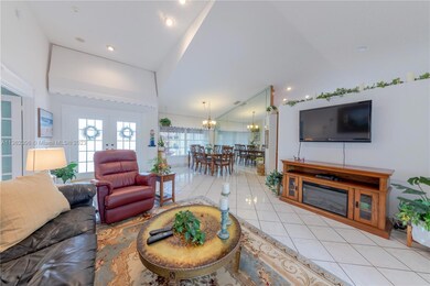 882 SW 124th Terrace, Davie, FL 33325 - photo 7