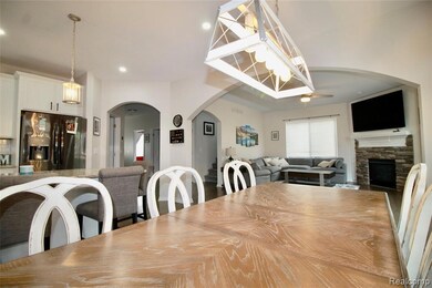 337 Beaver Run, Holly, MI 48442 - photo 7