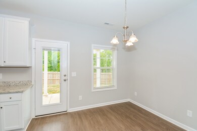 1017 Echo Ridge Rd, Columbia, TN 38401 - photo 6