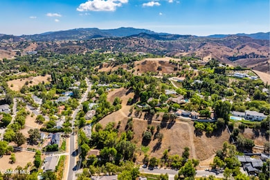 24910 John Fremont Rd, Hidden Hills, CA 91302 - photo 4