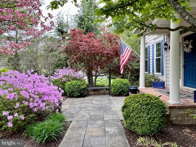 11770 Chapel Estates Dr, Clarksville, MD 21029 - photo 2