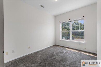 902 Amboy Ave unit 7, Edison, NJ 08837 - photo 6